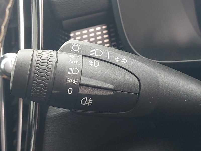 Used Volvo XC40 2020 for sale - 76683545: Photo 16