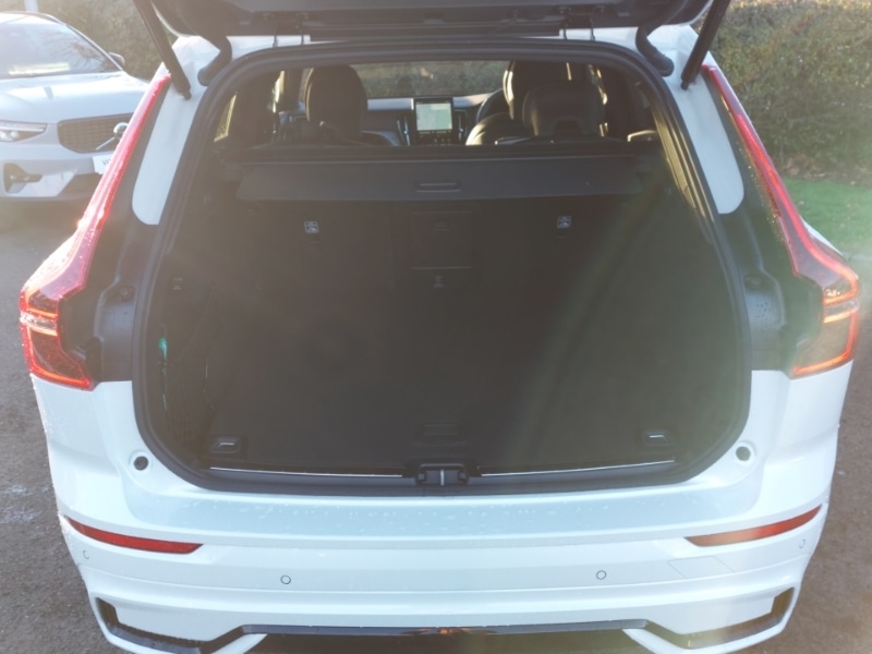 Used Volvo XC60 2025 for sale - 76644086: Photo 8