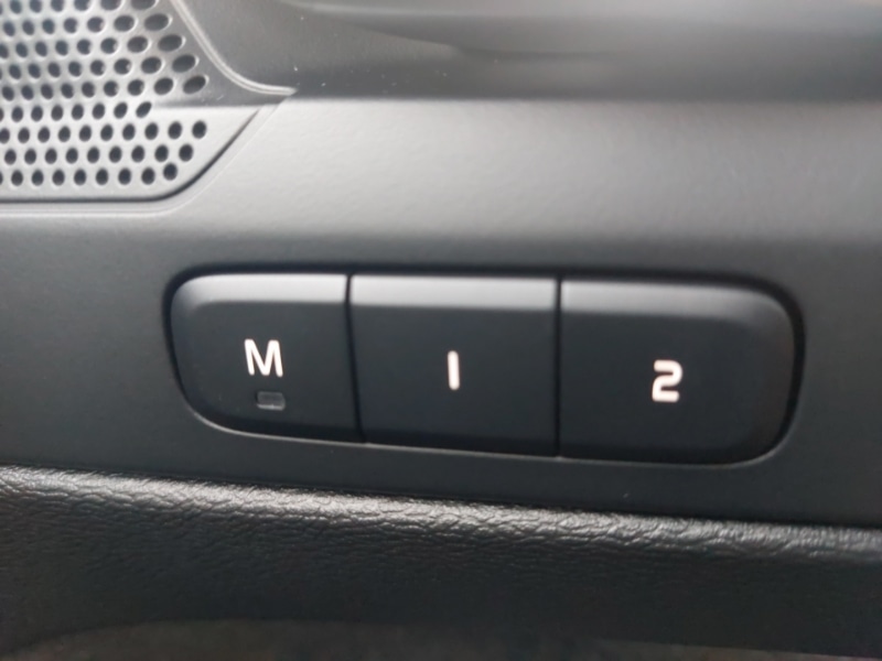 Used Volvo XC40 2025 for sale - 76978417: Photo 13