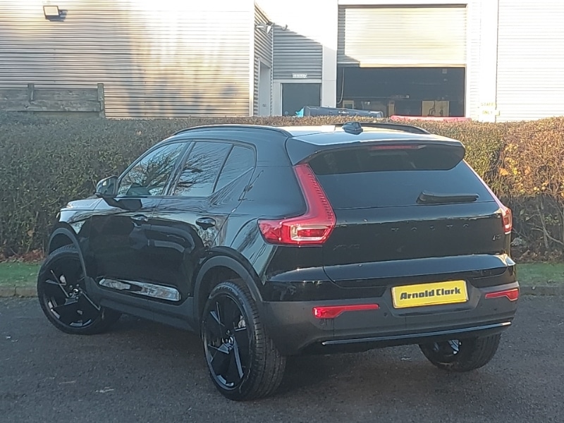 Used Volvo XC40 2025 for sale - 76978417: Photo 3