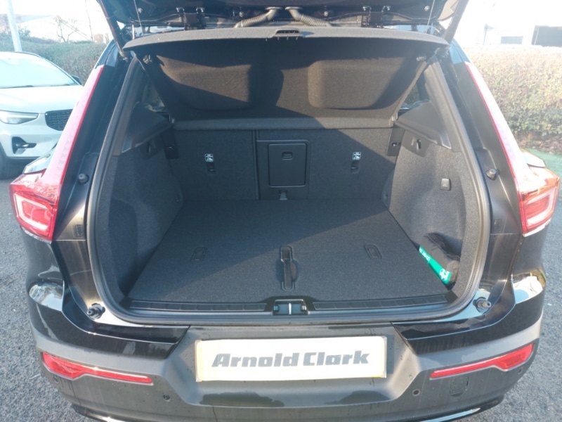 Used Volvo XC40 2025 for sale - 76978417: Photo 8