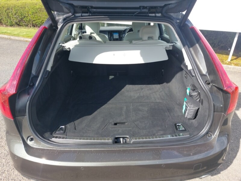 Used Volvo V90 2019 for sale - 78151397: Photo 8