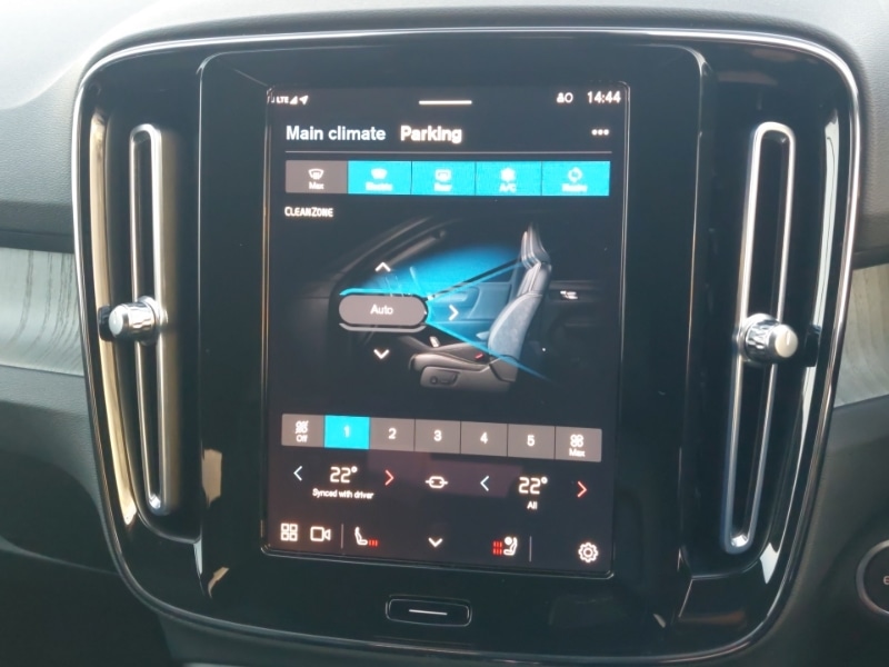 Used Volvo XC40 2023 for sale - 77999757: Photo 19