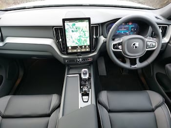 Used Volvo XC60 2025 for sale - 77307994: Photo