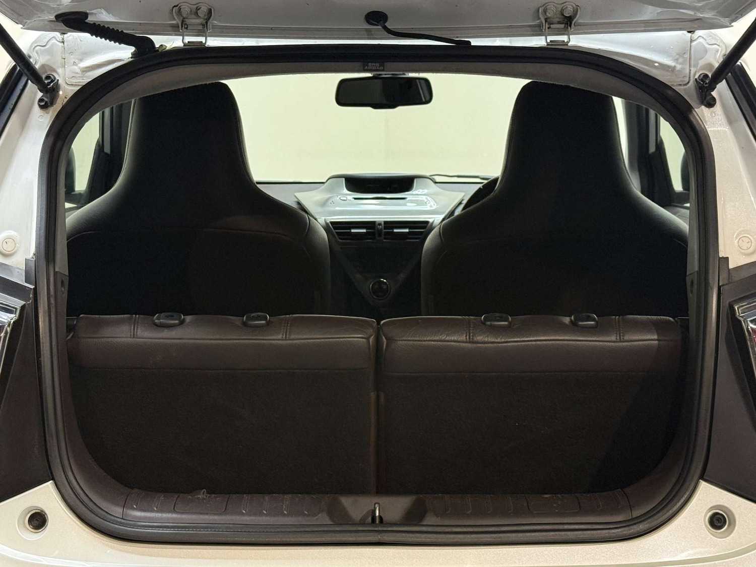 Used Toyota IQ 2009 for sale - 77198050: Photo 10