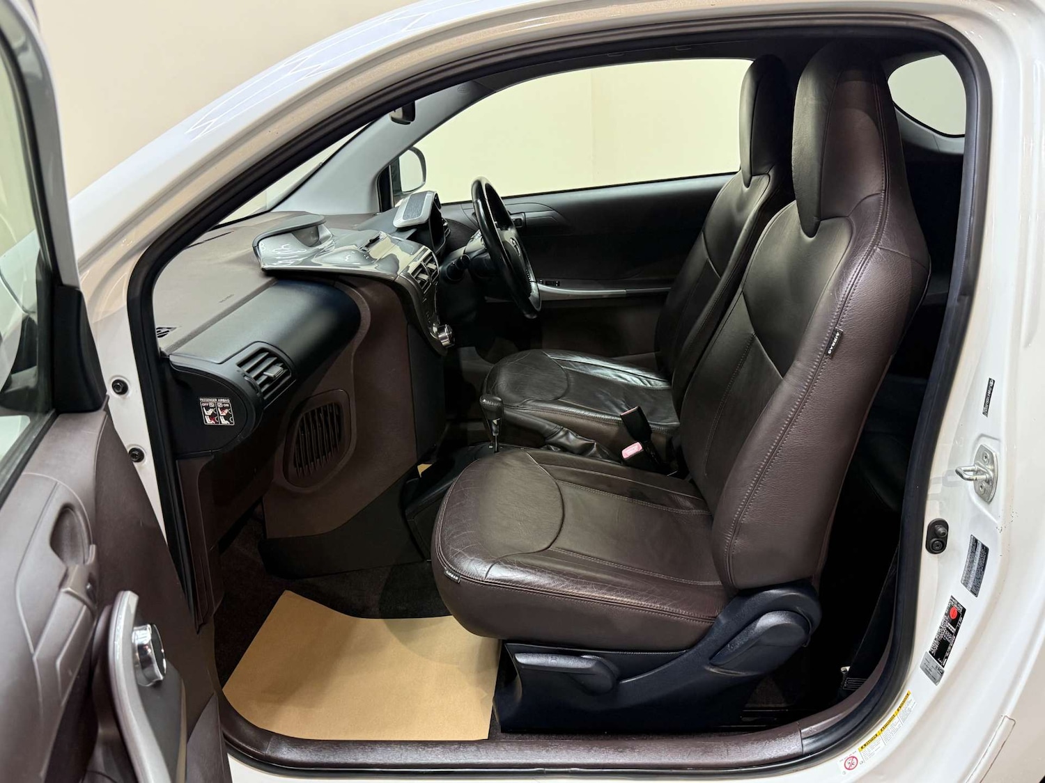 Used Toyota IQ 2009 for sale - 77198050: Photo 29