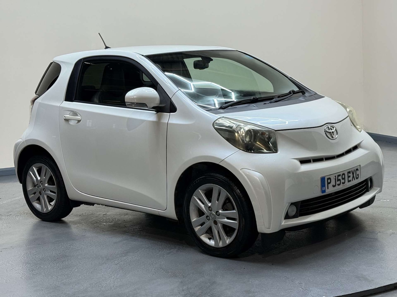 Used Toyota IQ 2009 for sale - 77198050: Photo 39