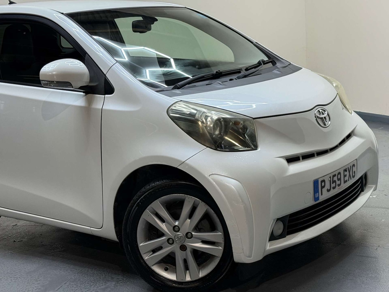 Used Toyota IQ 2009 for sale - 77198050: Photo 44