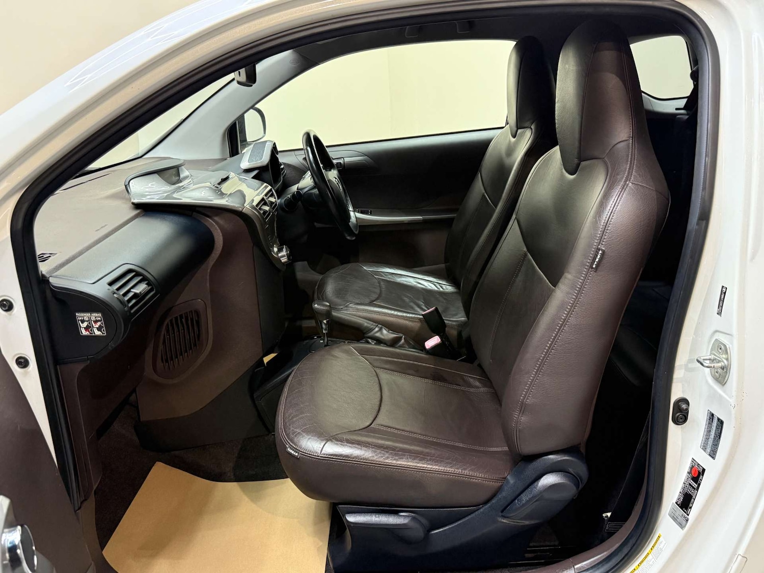 Used Toyota IQ 2009 for sale - 77198050: Photo 54