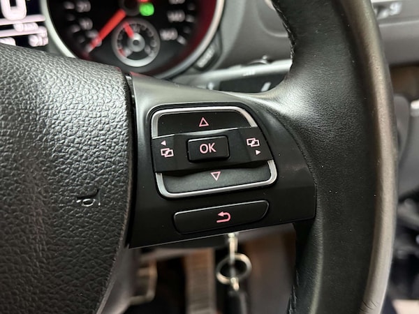Used Volkswagen Golf 2013 for sale - 76181039: Photo 22