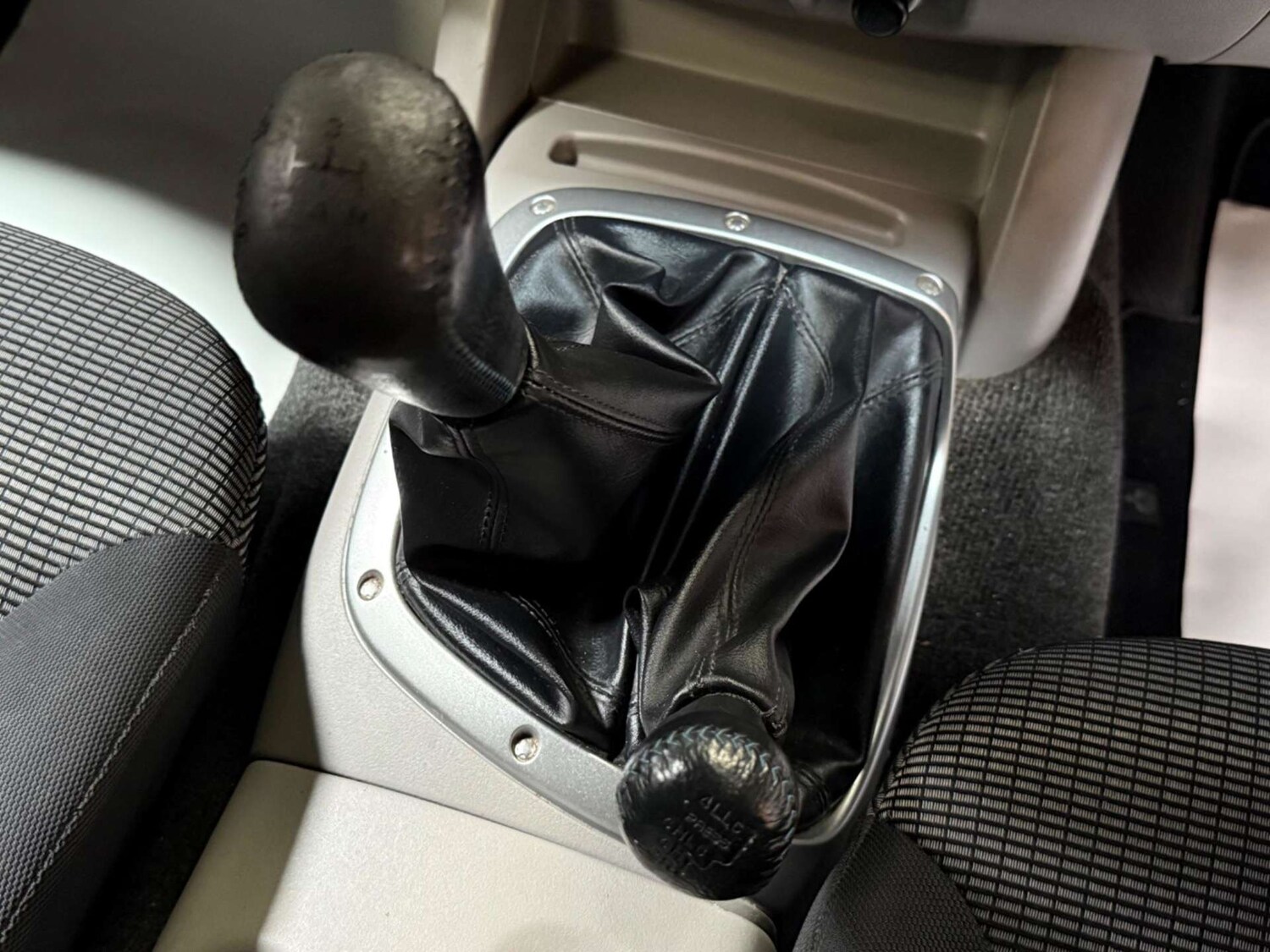 Used Mitsubishi L200 2008 for sale - 76363710: Photo 22