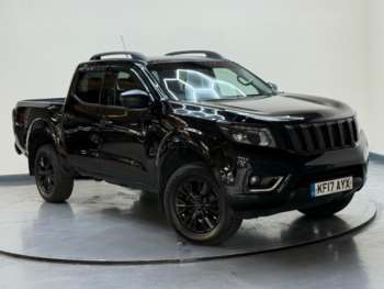 Used Nissan Navara 2017 for sale - 74874749: Photo