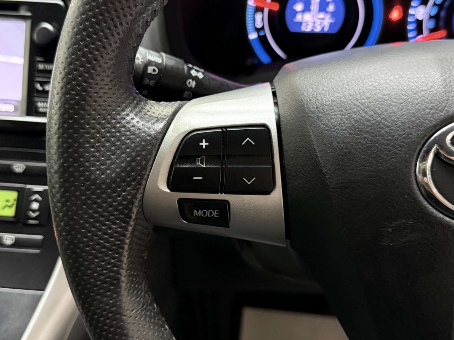 Used Toyota Auris 2012 for sale - 76180961: Photo 14