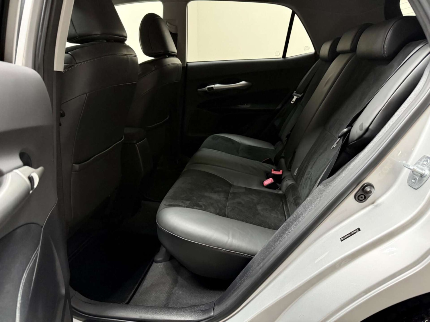 Used Toyota Auris 2012 for sale - 76180961: Photo 27