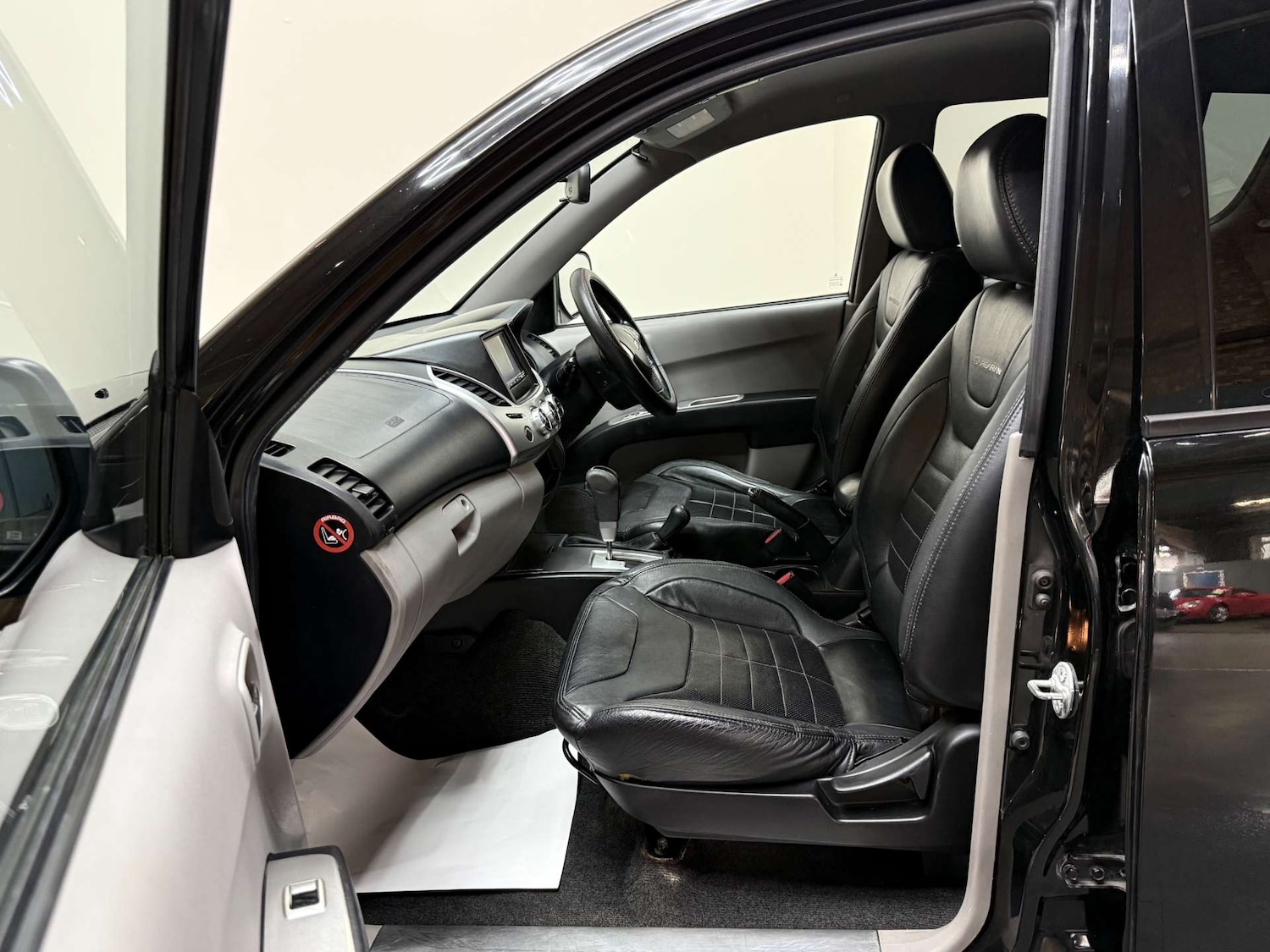 Used Mitsubishi L200 2010 for sale - 76583424: Photo 30