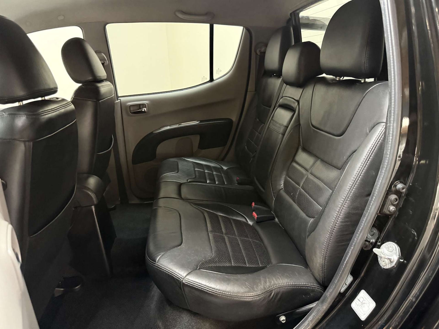 Used Mitsubishi L200 2010 for sale - 76583424: Photo 33