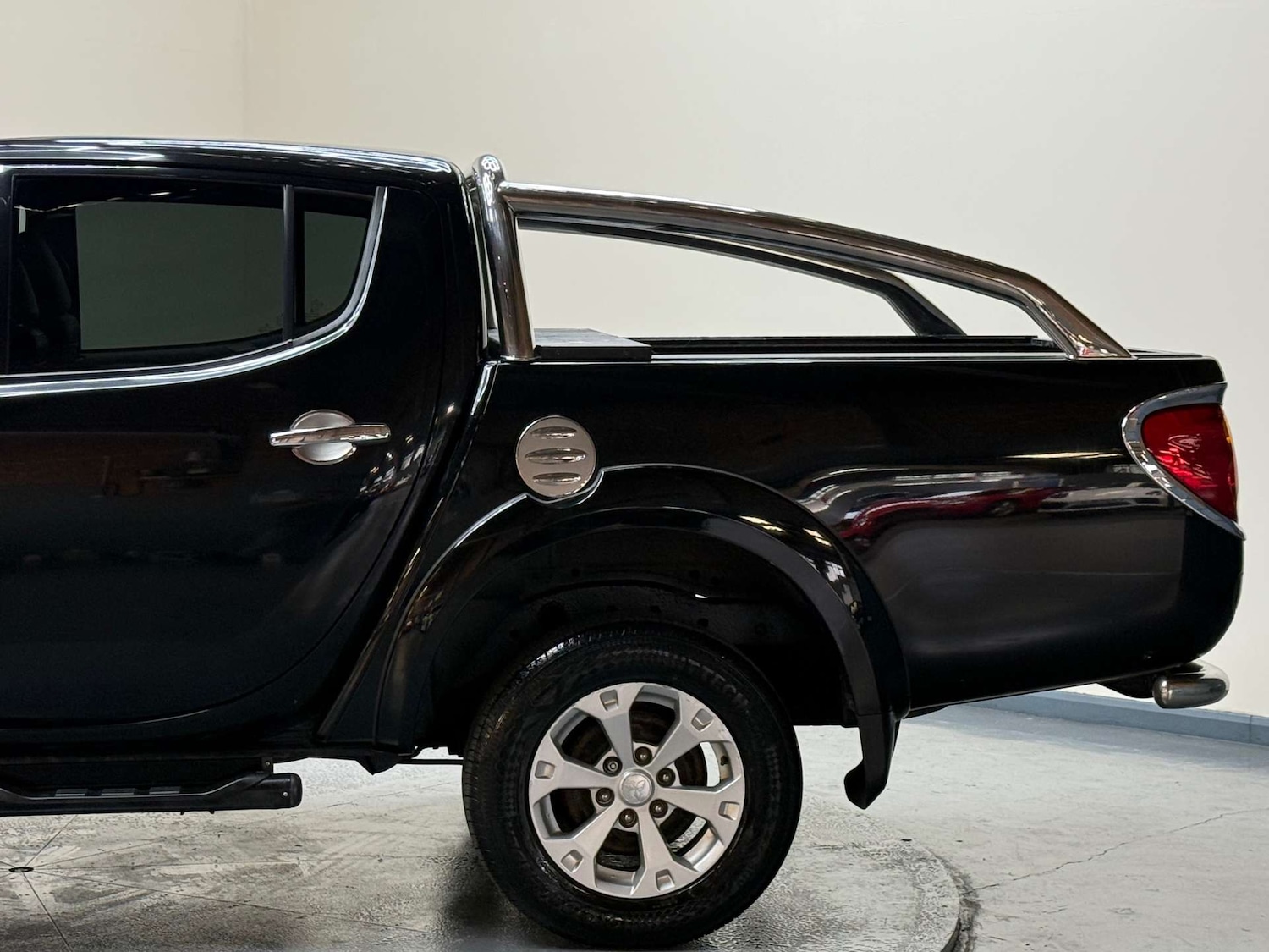 Used Mitsubishi L200 2010 for sale - 76583424: Photo 44