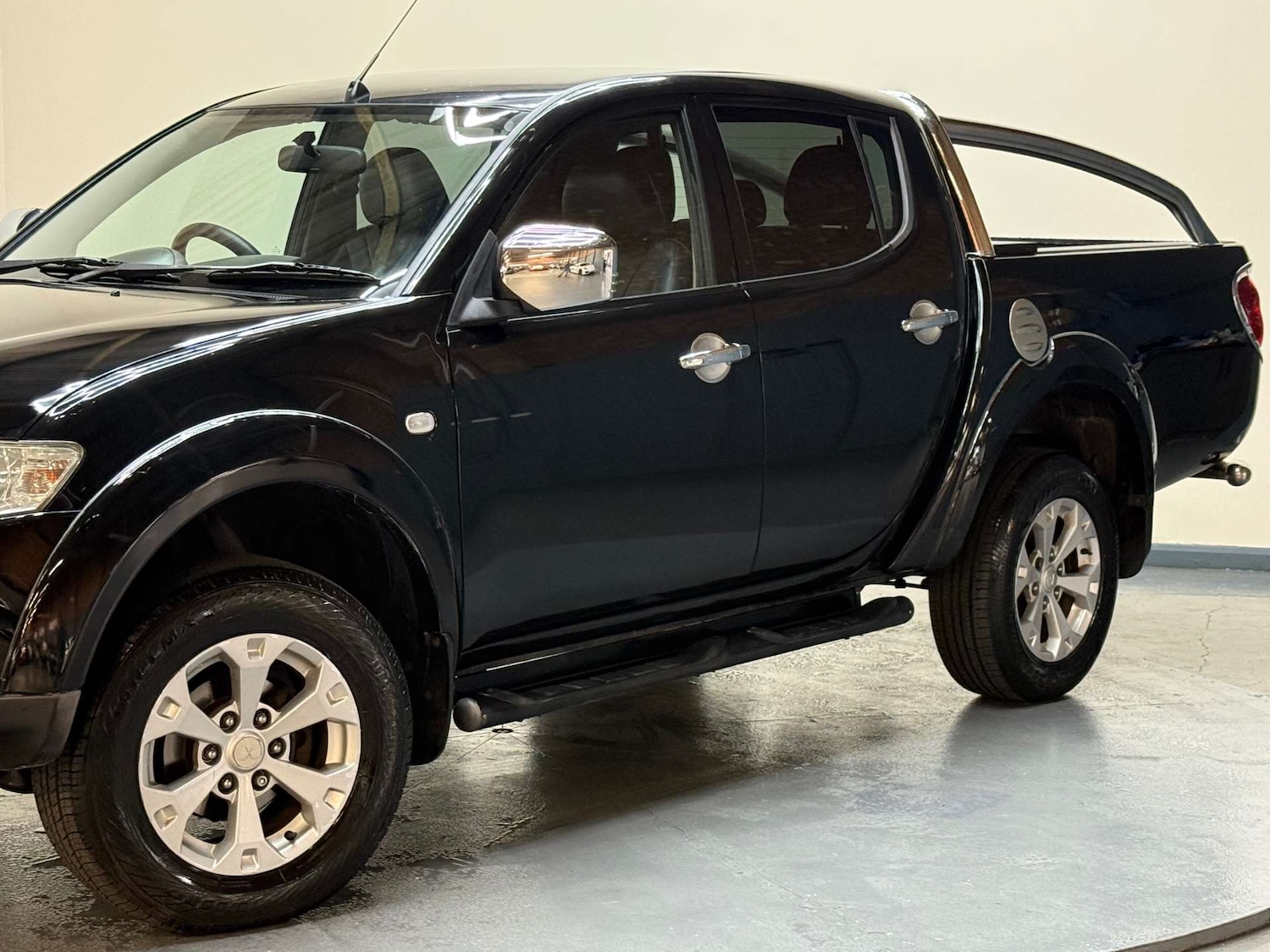 Used Mitsubishi L200 2010 for sale - 76583424: Photo 56
