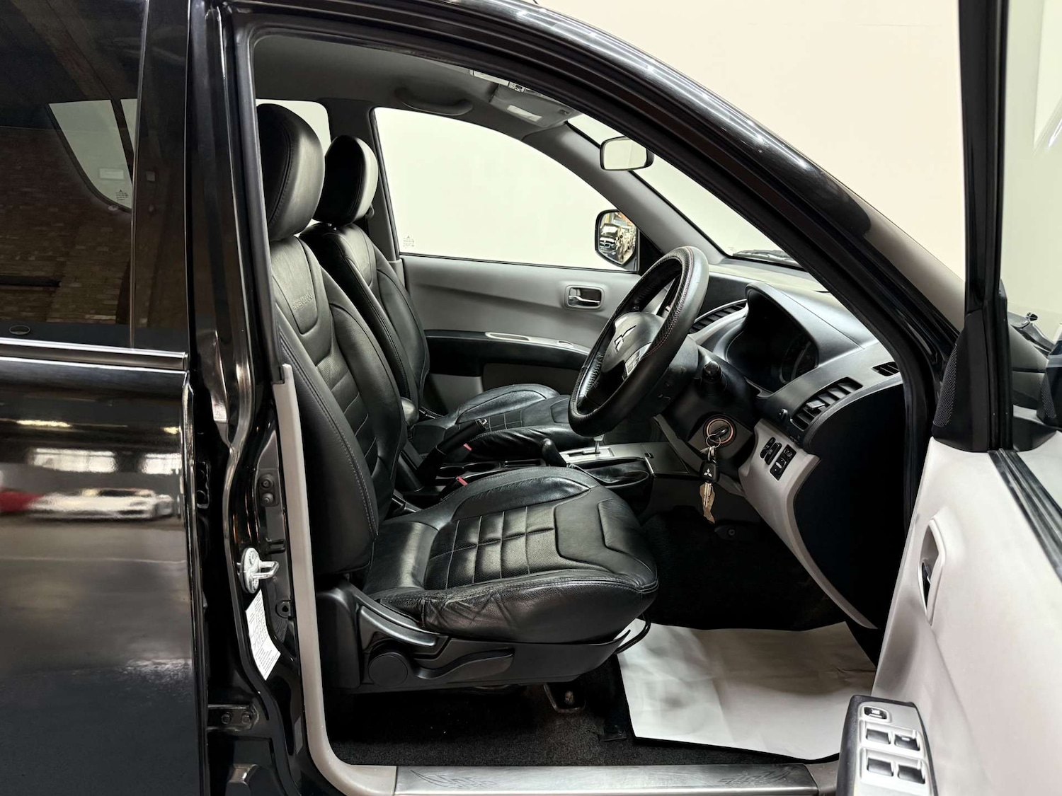 Used Mitsubishi L200 2010 for sale - 76583424: Photo 7