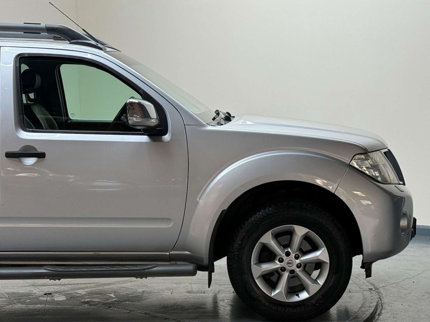 Used Nissan Navara 2015 for sale - 76601075: Photo 45
