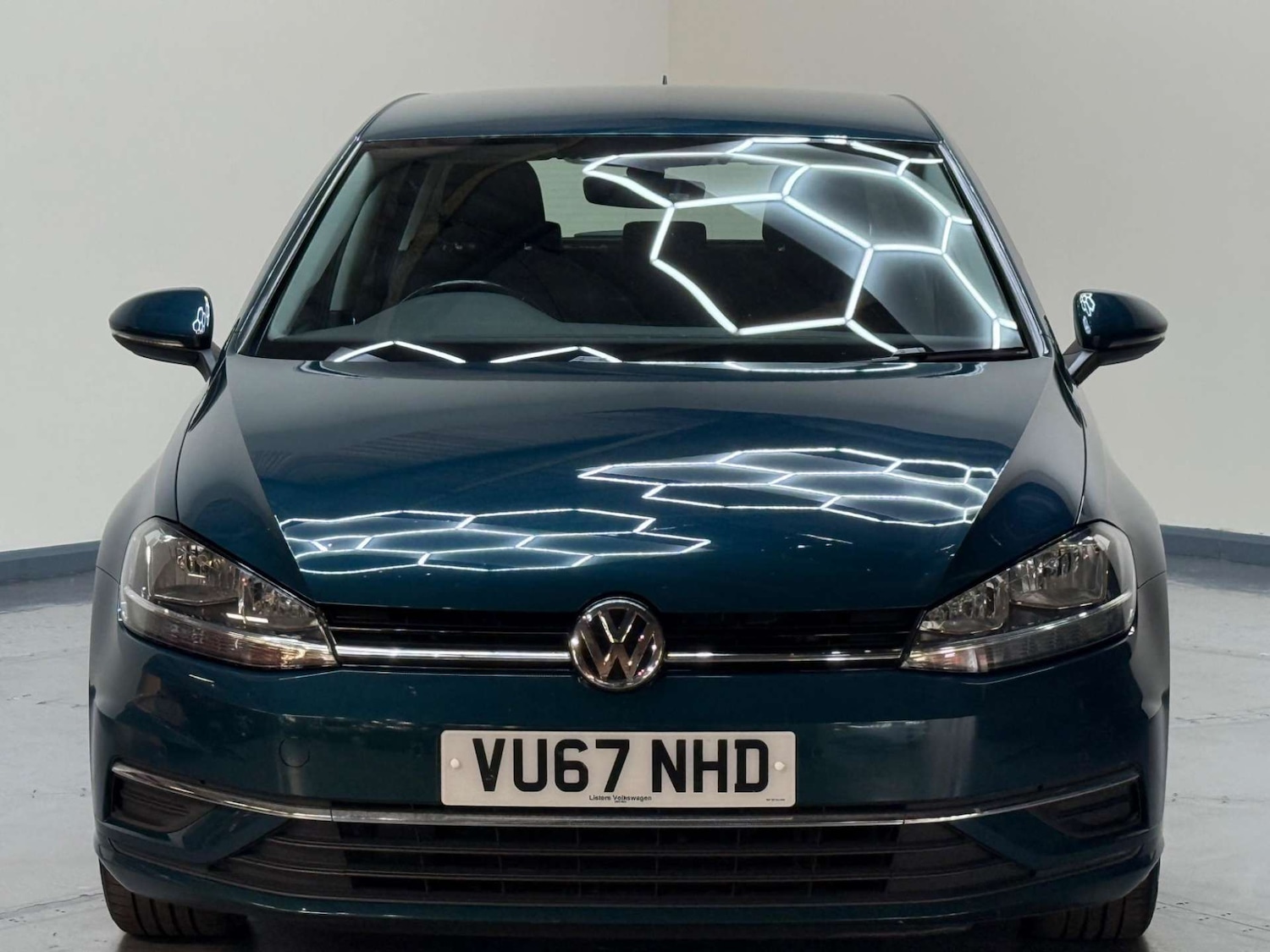 Used Volkswagen Golf 2017 for sale - 76600927: Photo 68