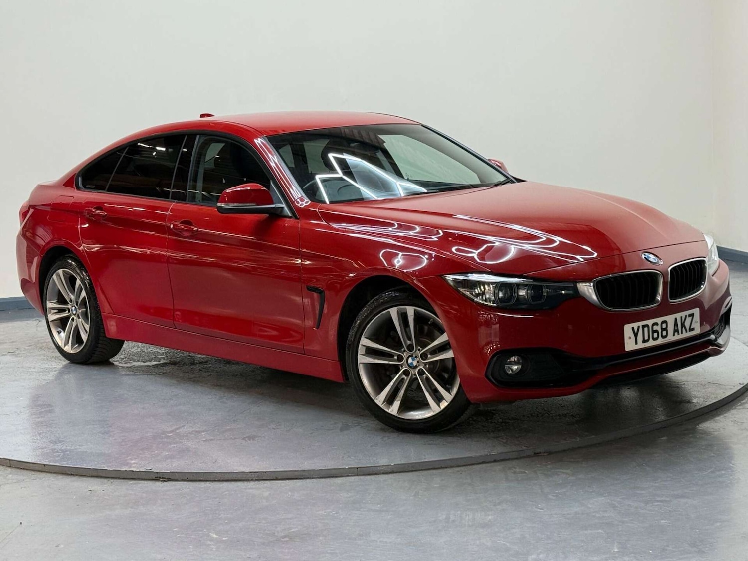 Used BMW 4 Series 2018 for sale - 76181047: Photo 1
