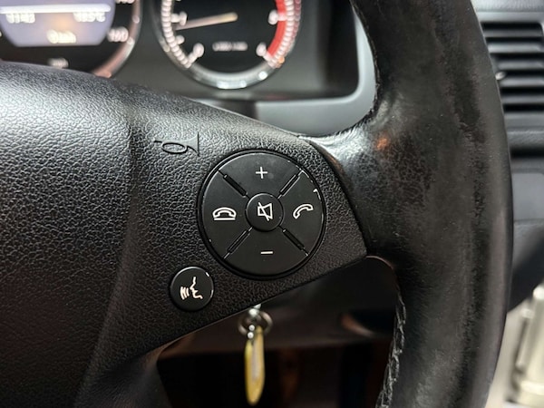 Used Mercedes-Benz C Class 2010 for sale - 76181031: Photo 19