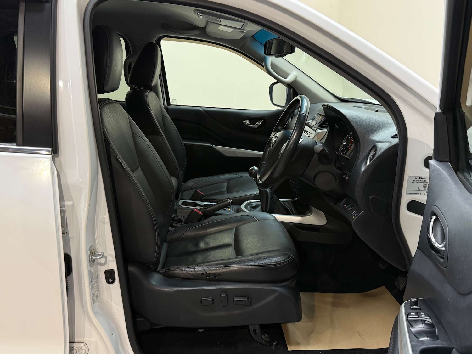 Used Nissan Navara 2017 for sale - 77261411: Photo 12