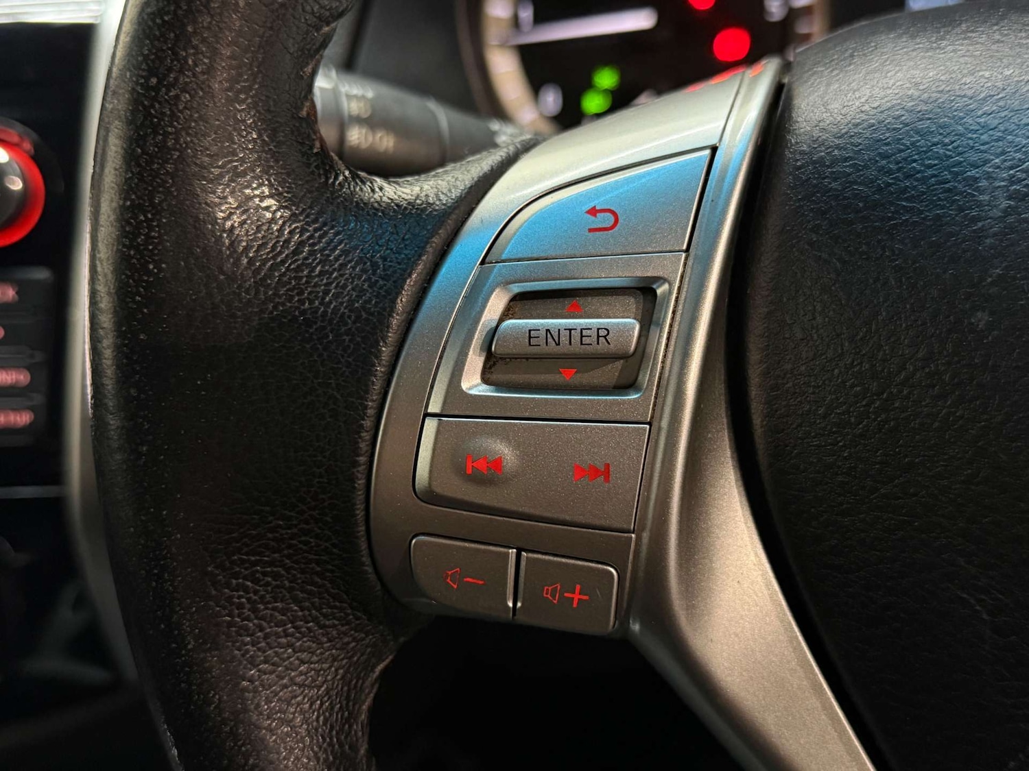 Used Nissan Navara 2017 for sale - 77261411: Photo 14