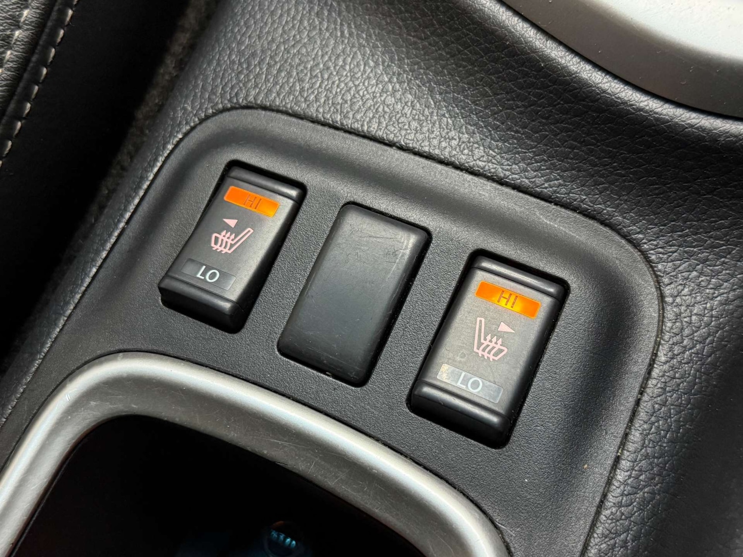 Used Nissan Navara 2017 for sale - 77261411: Photo 21