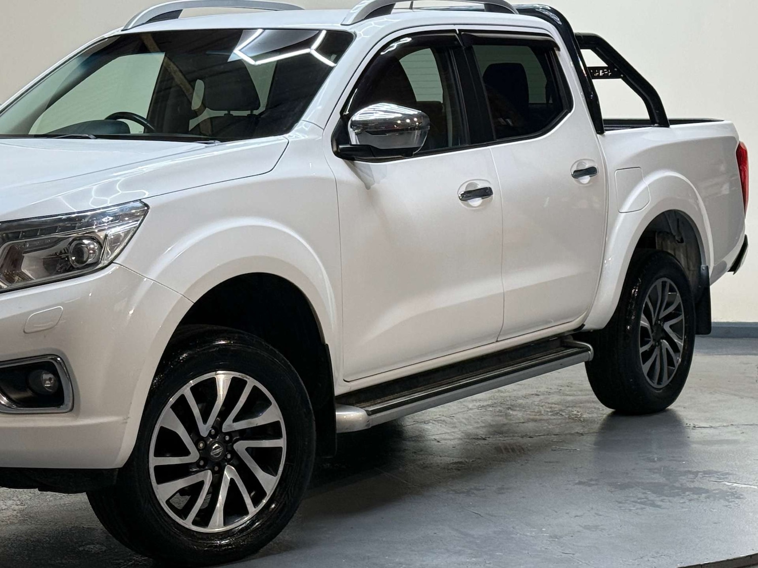 Used Nissan Navara 2017 for sale - 77261411: Photo 45