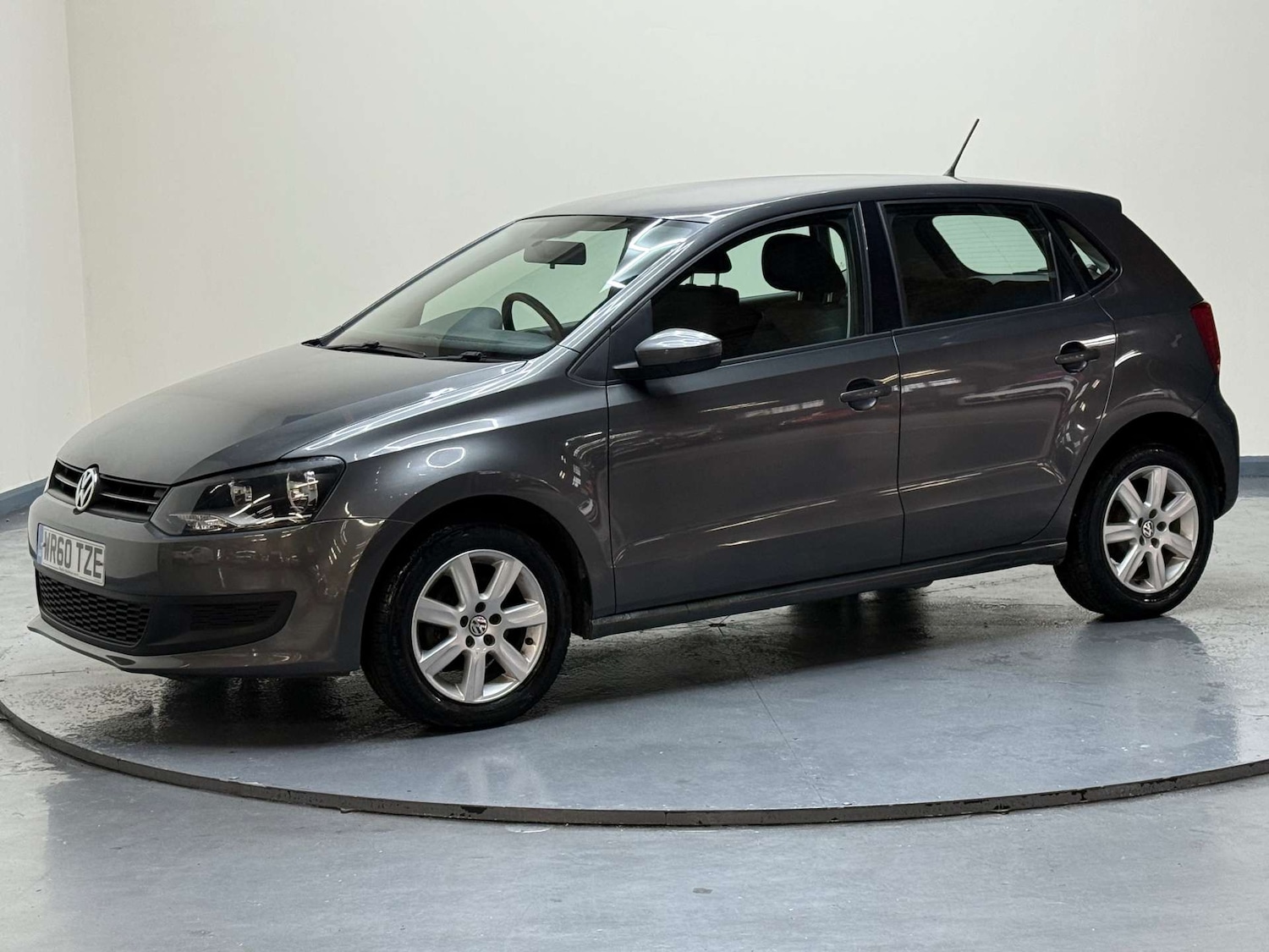 Used Volkswagen Polo 2010 for sale - 76193391: Photo 32