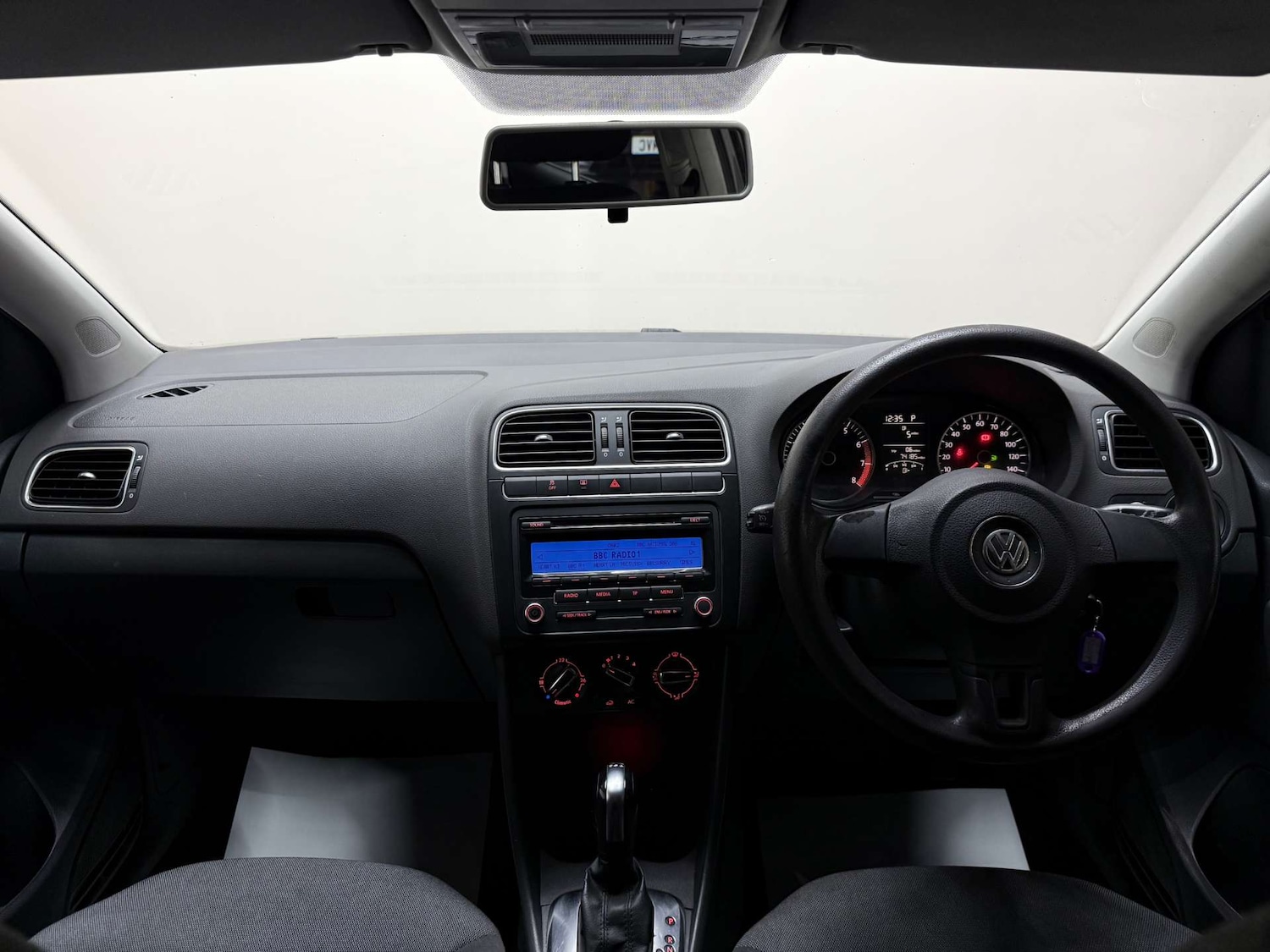 Used Volkswagen Polo 2010 for sale - 76193391: Photo 37