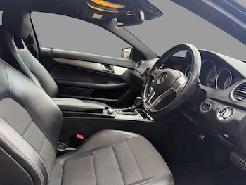 Used Mercedes-Benz C Class 2013 for sale - 78870934: Photo