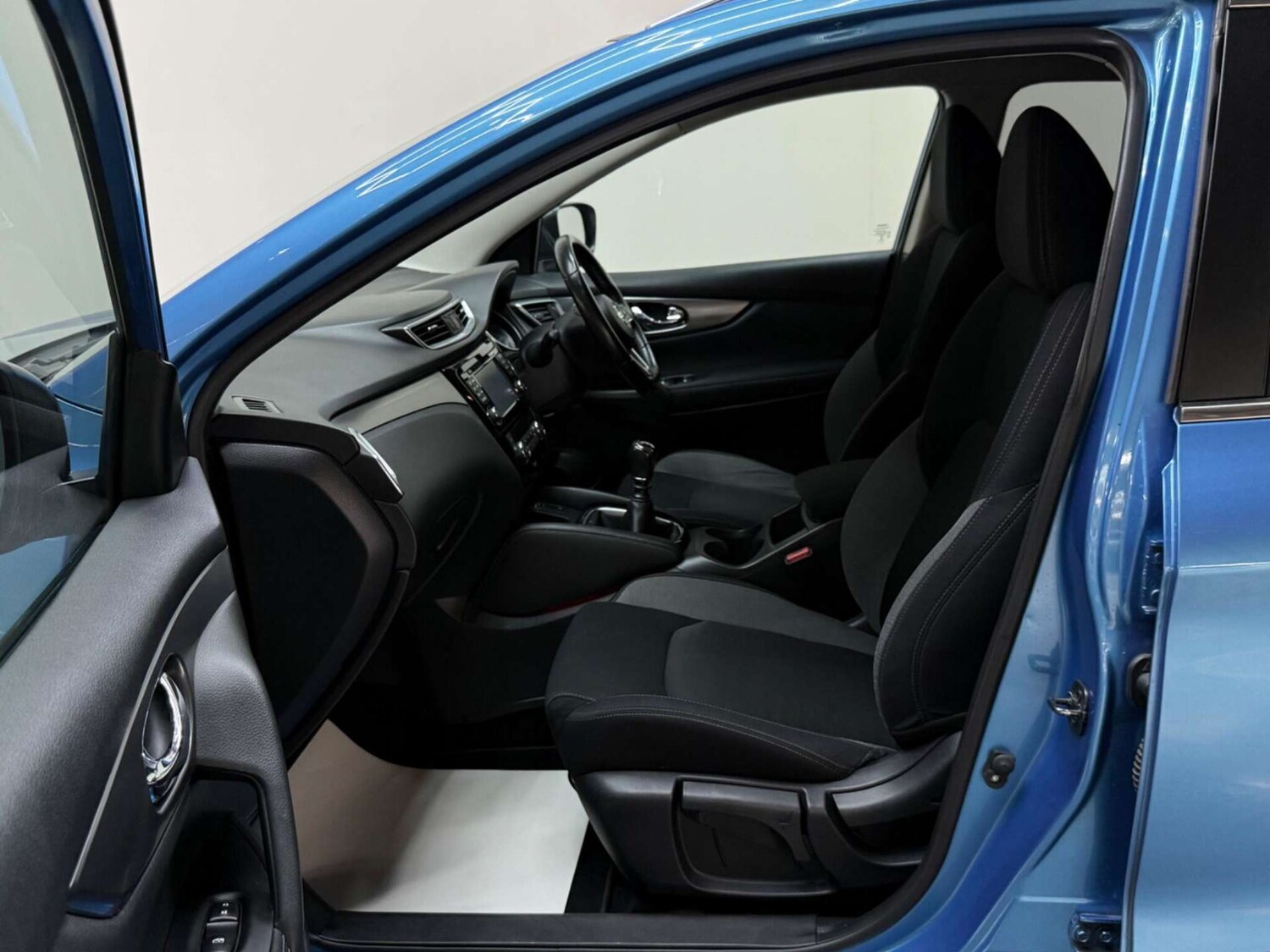 Used Nissan Qashqai 2017 for sale - 76181046: Photo 30