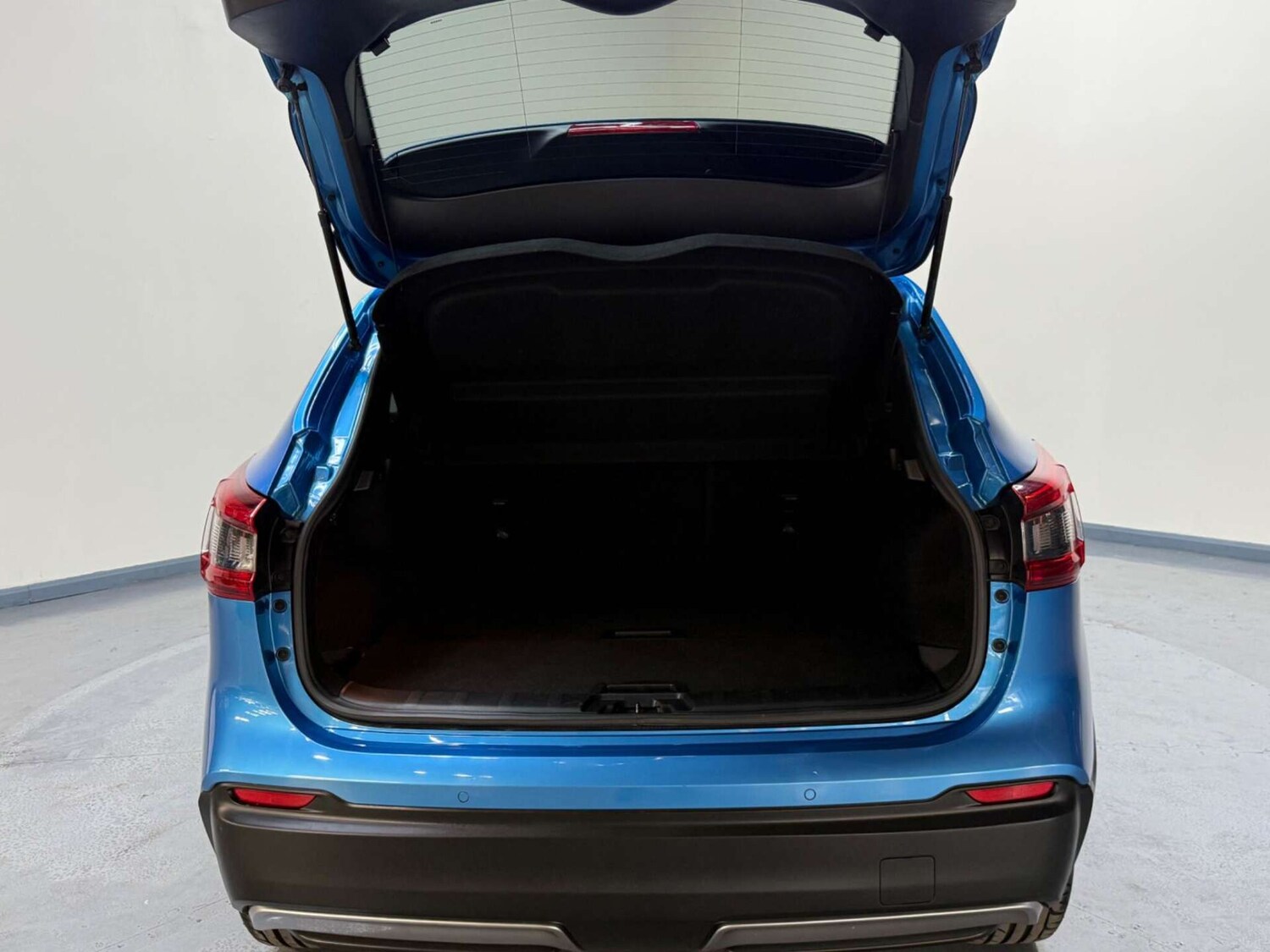 Used Nissan Qashqai 2017 for sale - 76181046: Photo 63