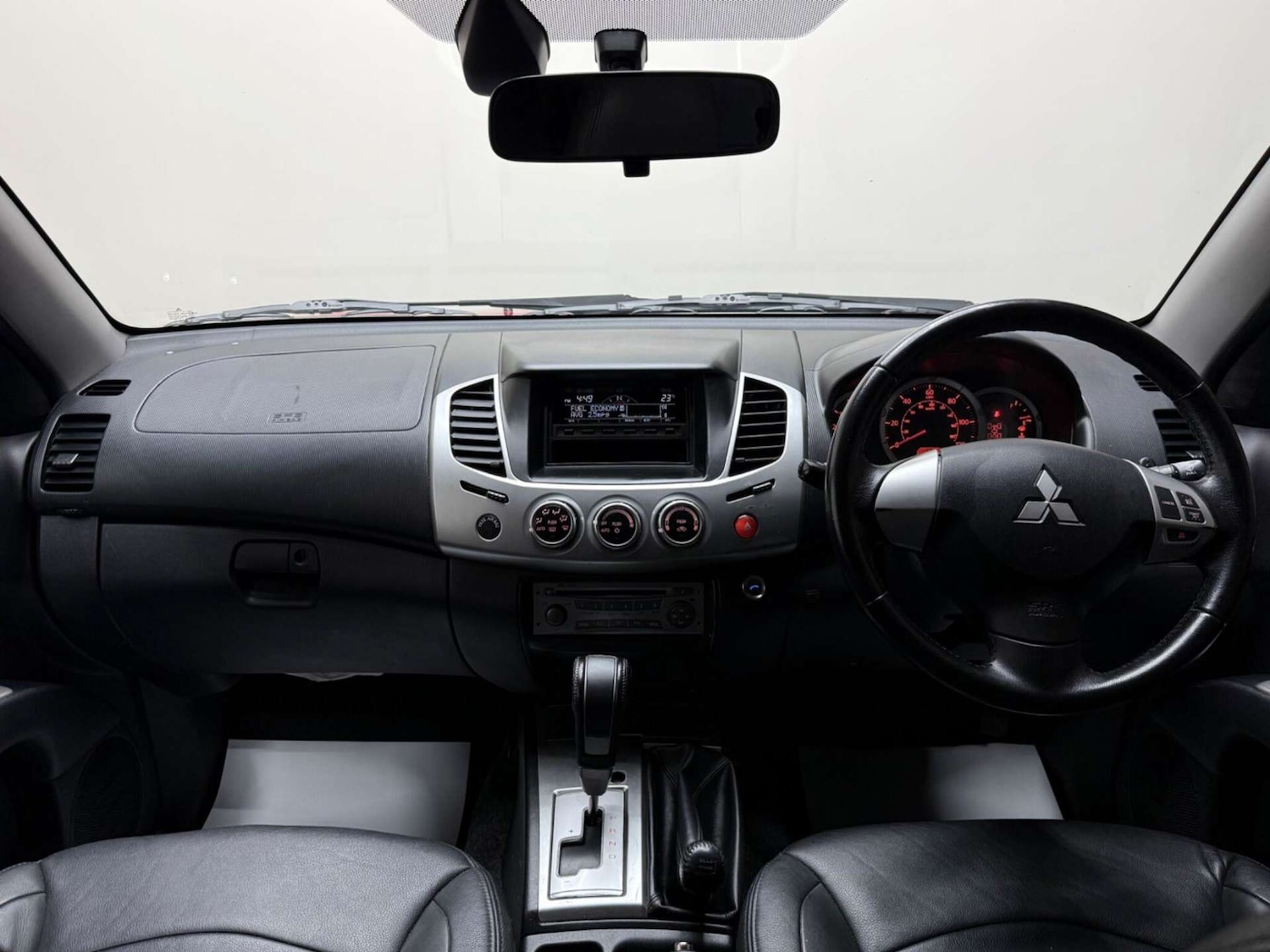 Used Mitsubishi L200 2014 for sale - 76181050: Photo 60