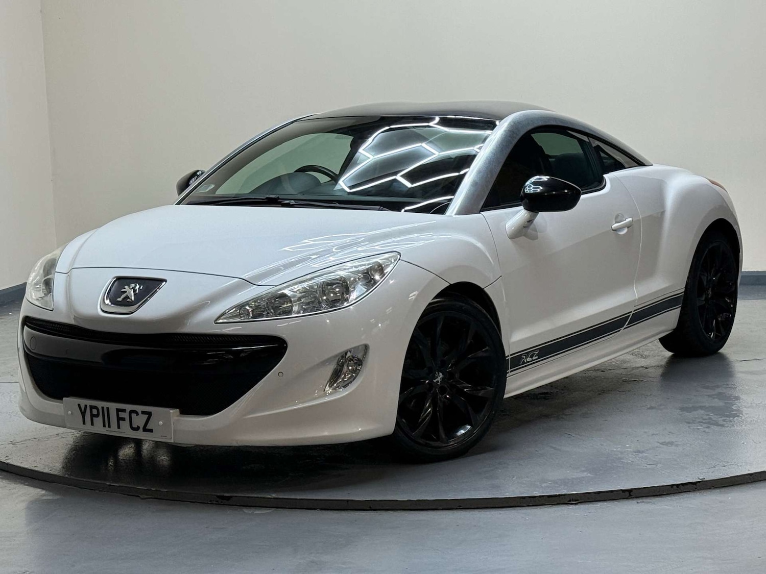 Used Peugeot RCZ 2011 for sale - 76709175: Photo 35