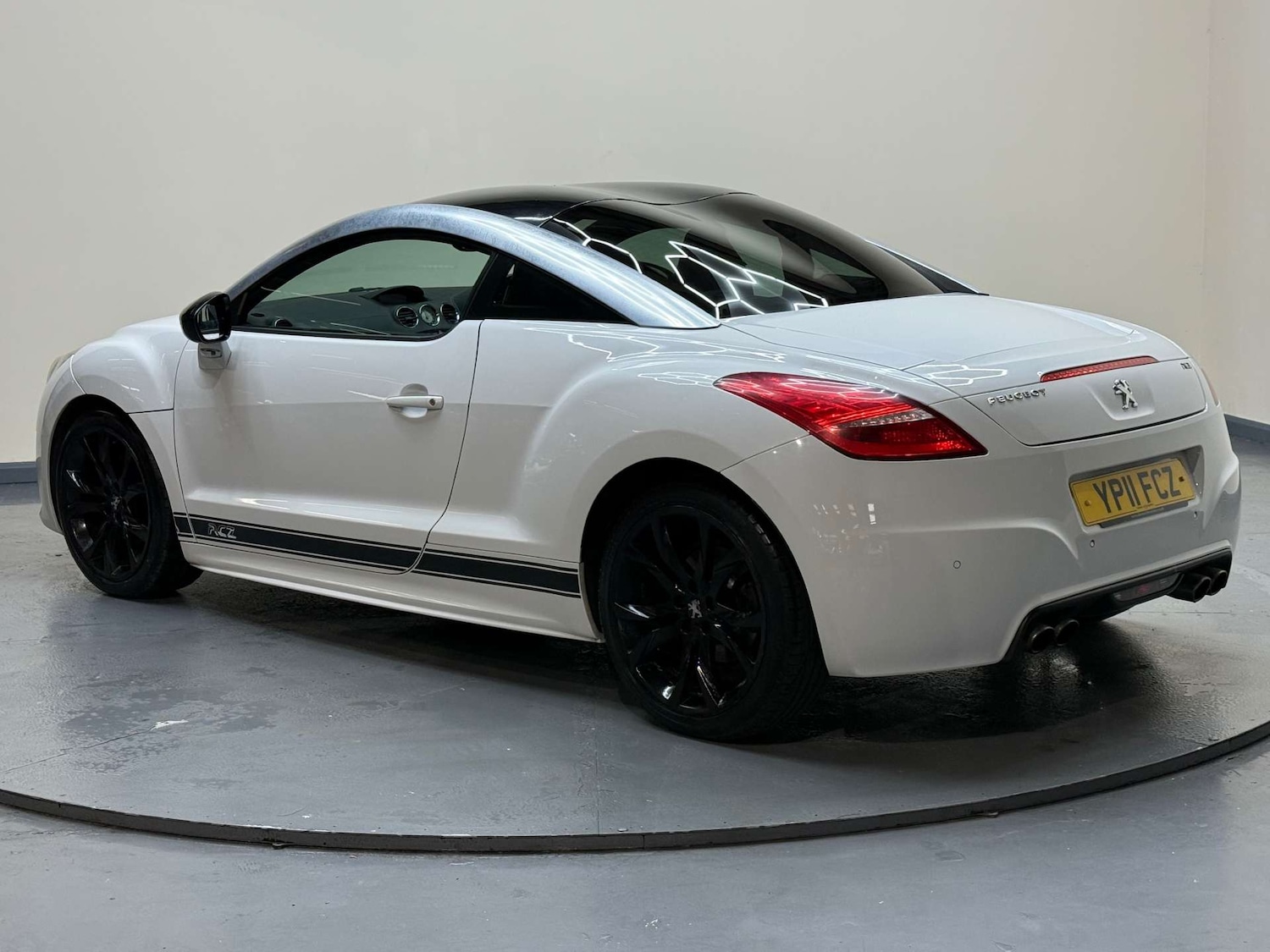 Used Peugeot RCZ 2011 for sale - 76709175: Photo 37