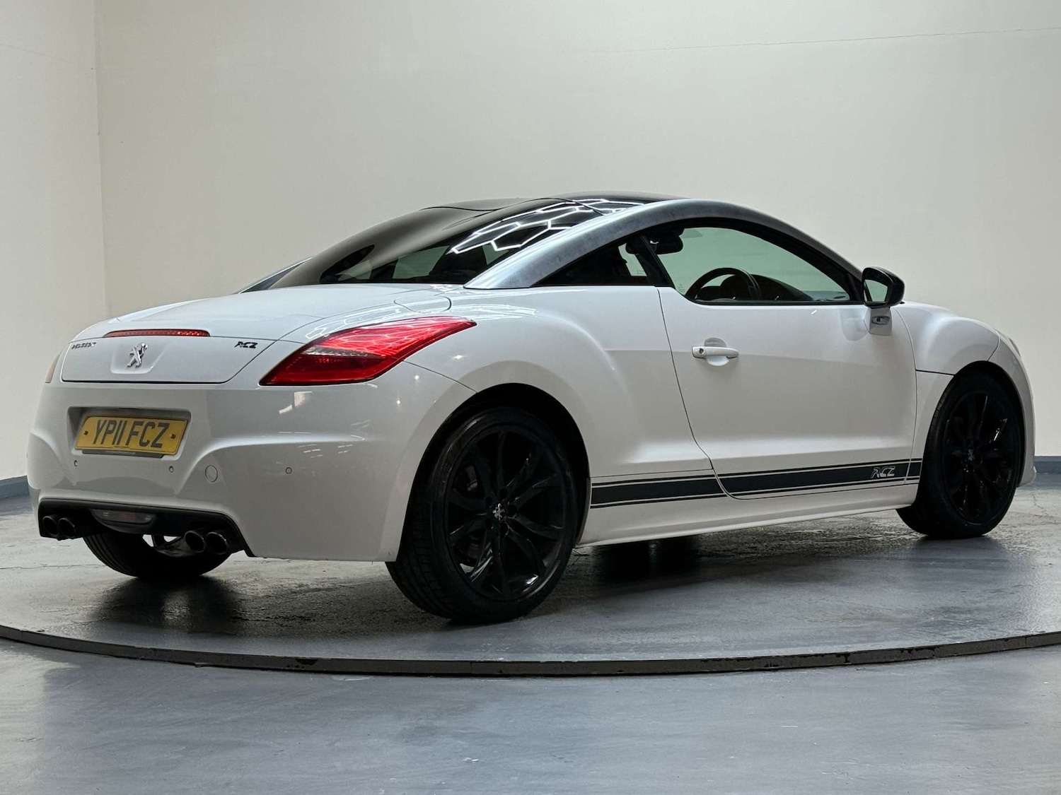Used Peugeot RCZ 2011 for sale - 76709175: Photo 42