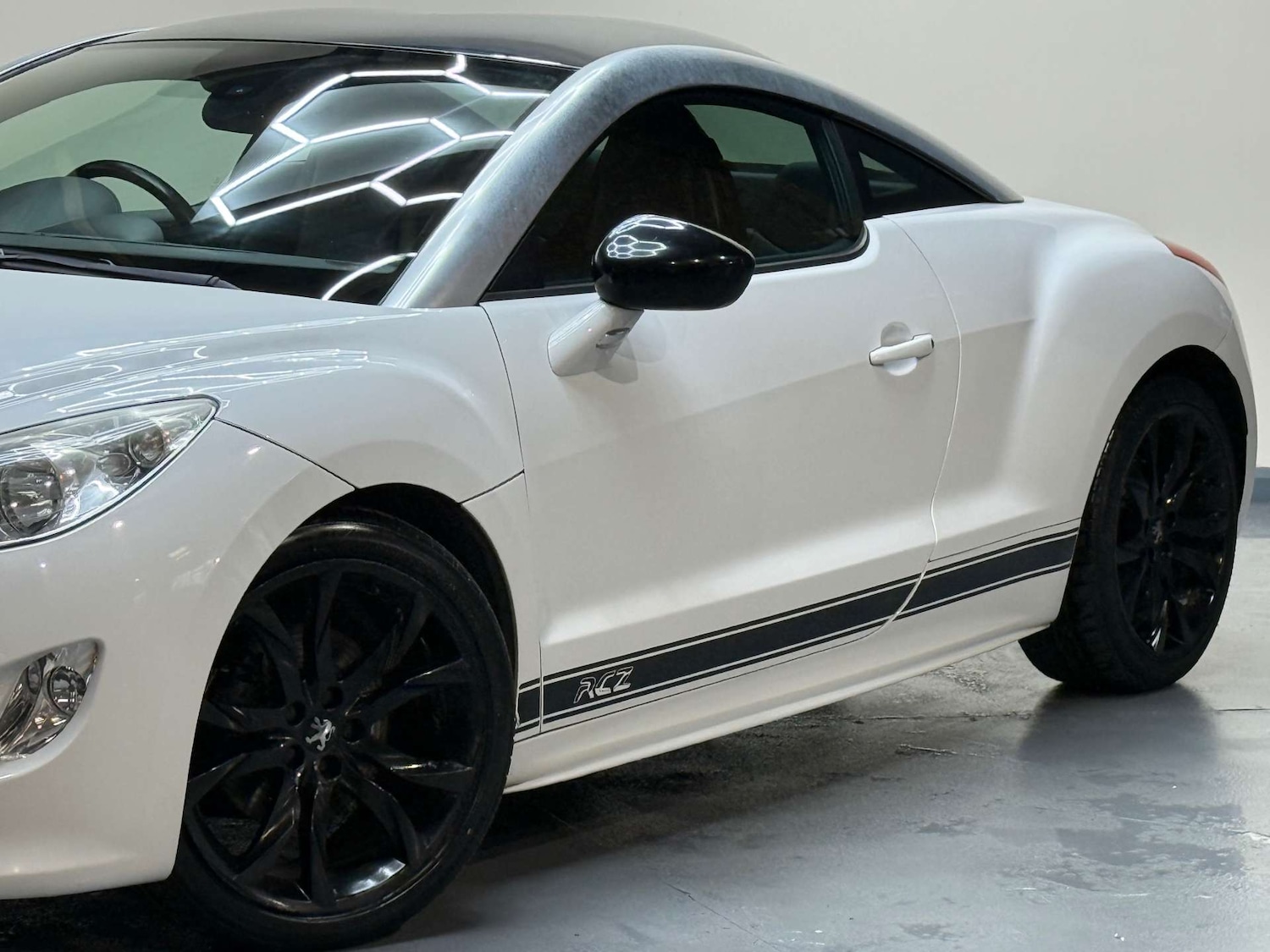 Used Peugeot RCZ 2011 for sale - 76709175: Photo 52