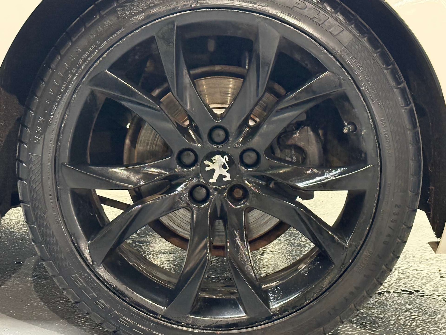 Used Peugeot RCZ 2011 for sale - 76709175: Photo 60