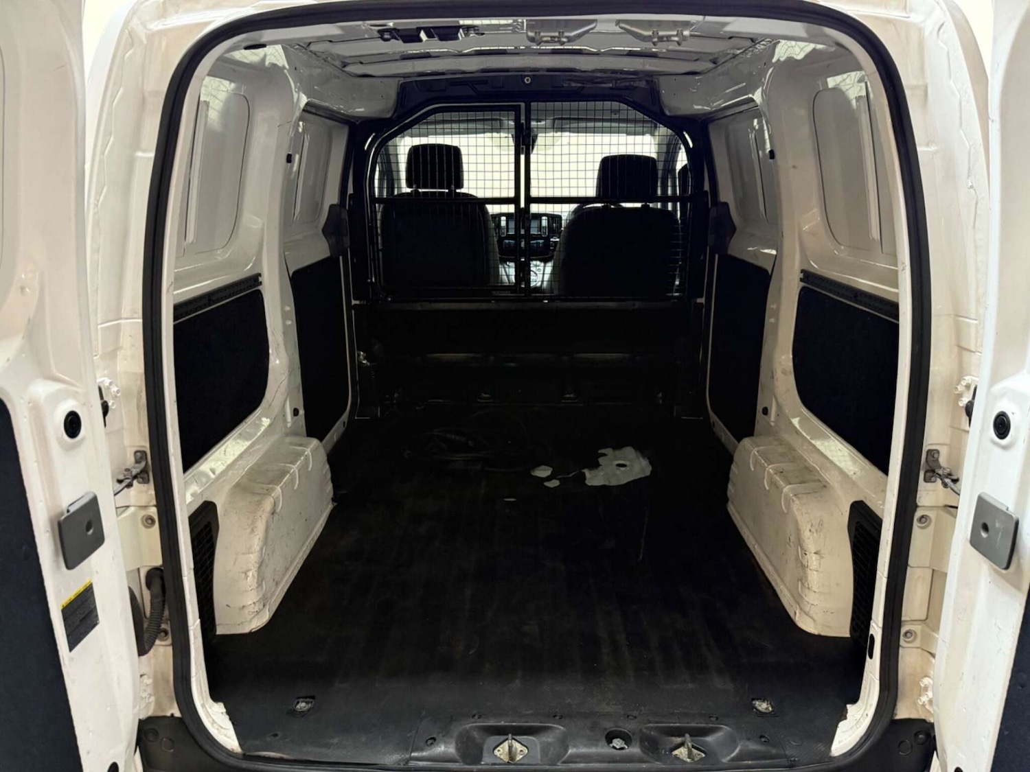 Used Nissan e-NV200 2016 for sale - 76181057: Photo 9