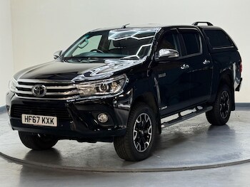 Used Toyota Hilux 2017 for sale - 75127118: Photo
