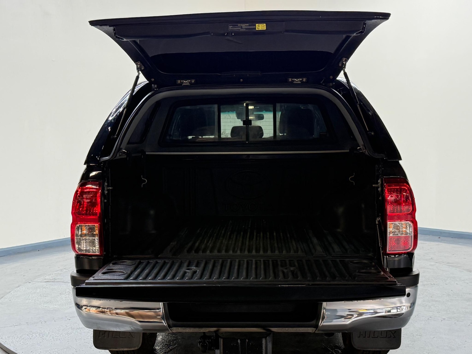 Vehicle 87