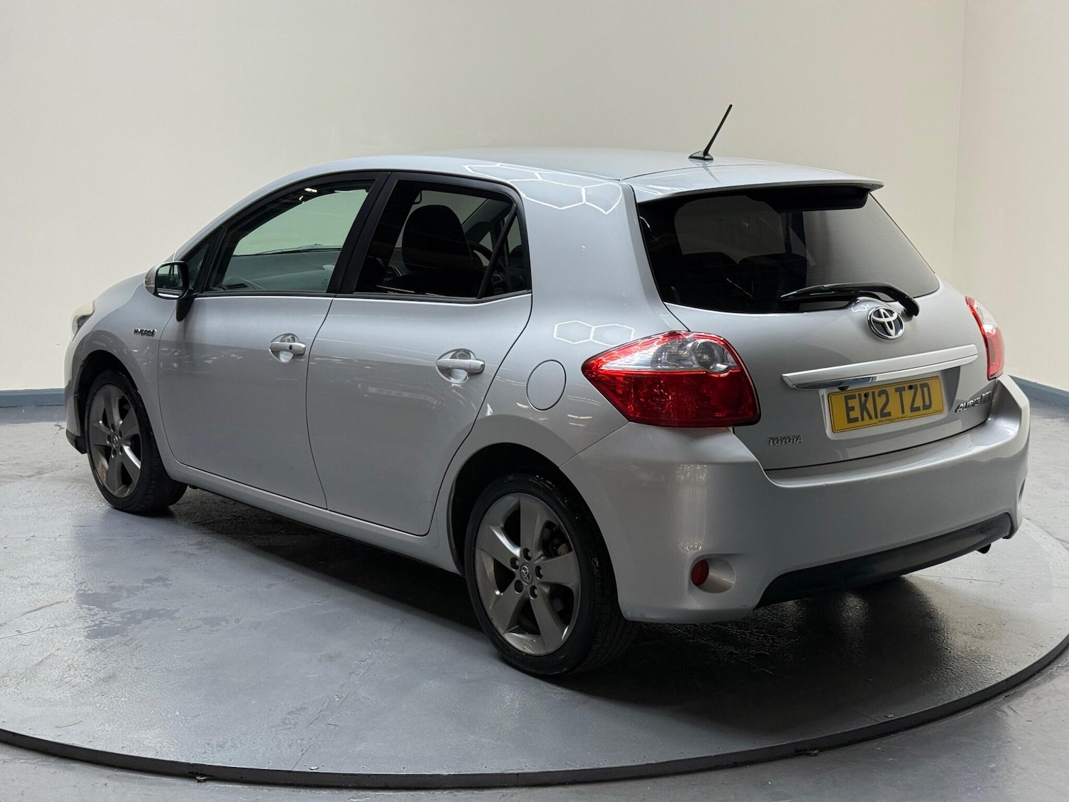 Vehicle 6