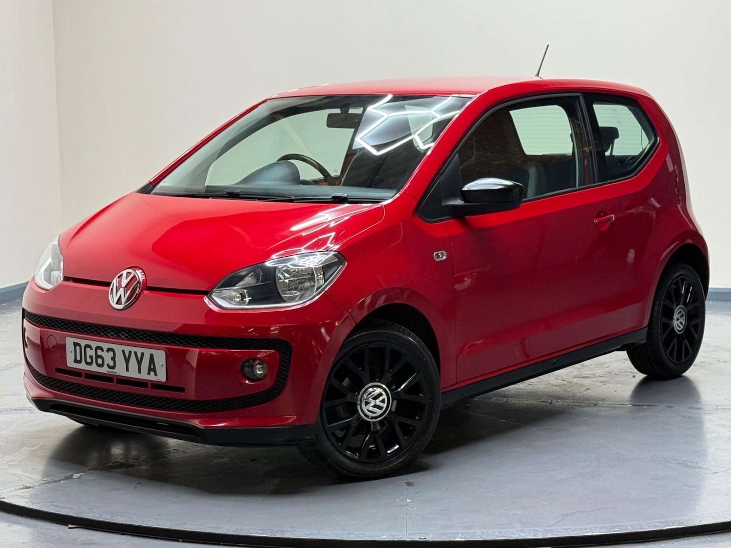 Used Volkswagen up! 2013 for sale - 76363808: Photo 32