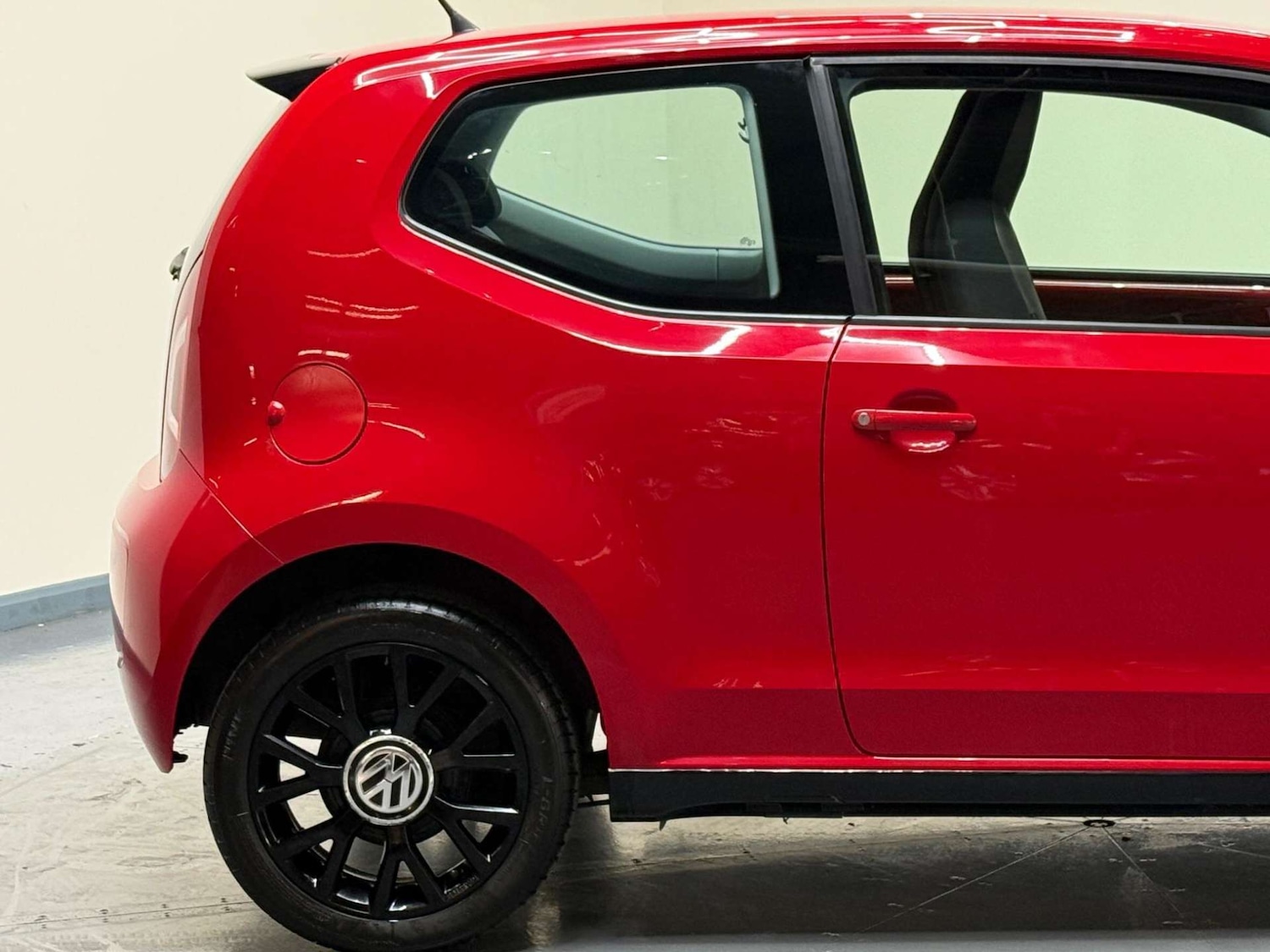 Used Volkswagen up! 2013 for sale - 76363808: Photo 38