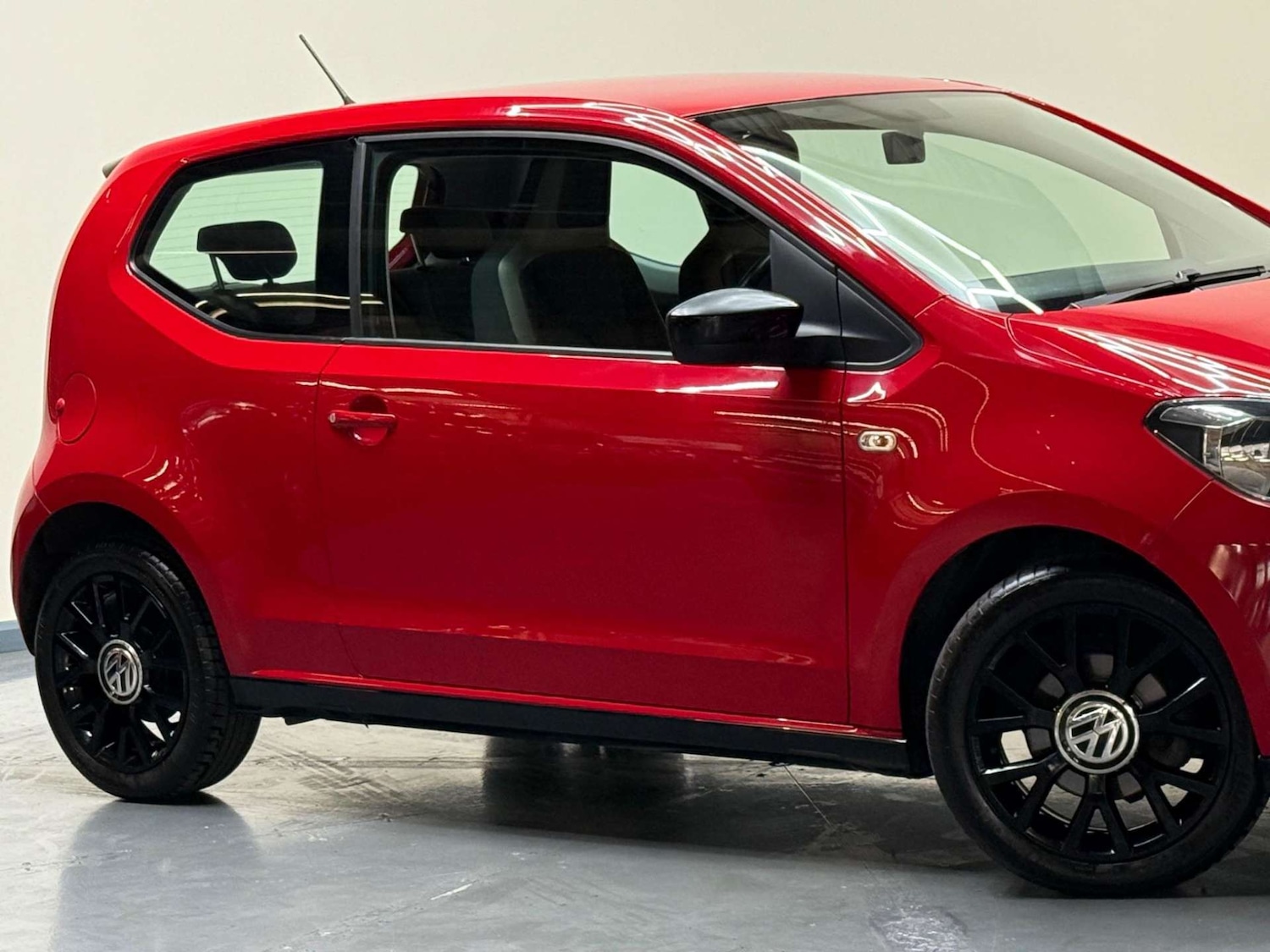 Used Volkswagen up! 2013 for sale - 76363808: Photo 49