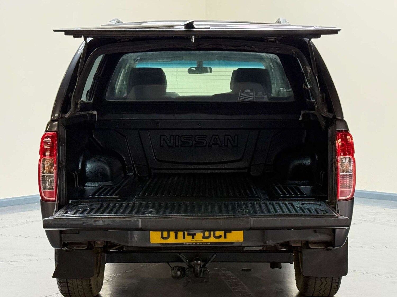 Used Nissan Navara 2014 for sale - 76363899: Photo 9